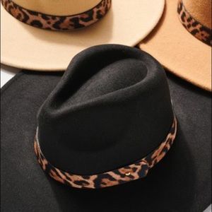 Animal print brim hat